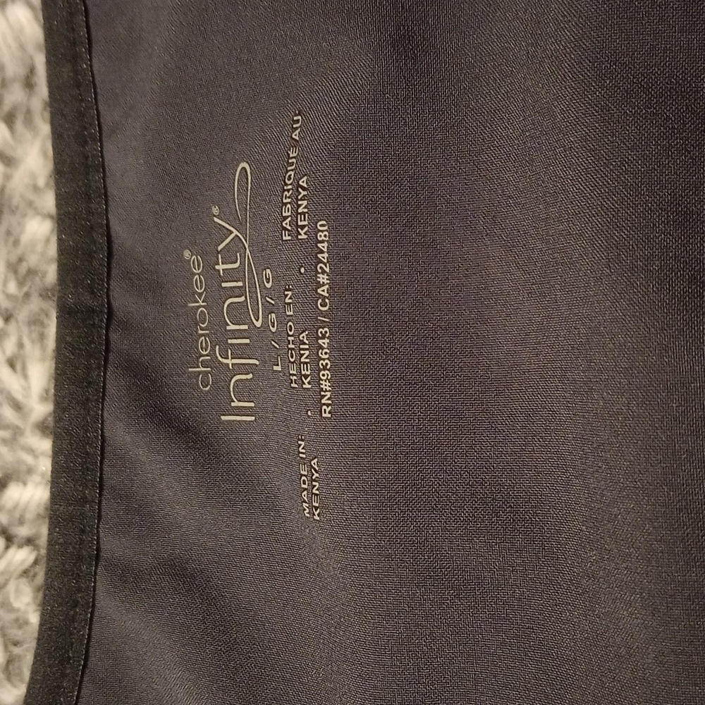 Infinity scrub set